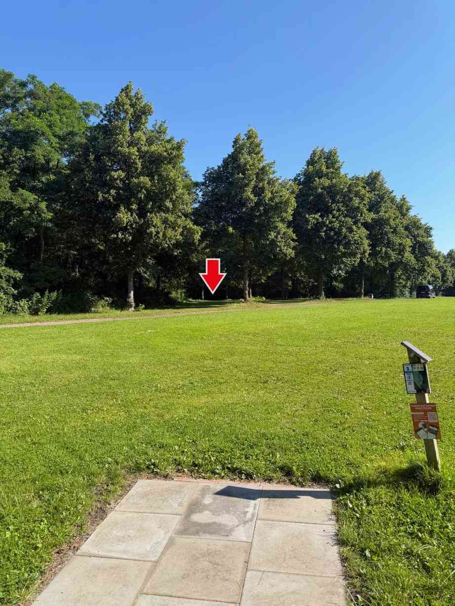 Hole 1 – Volkspark