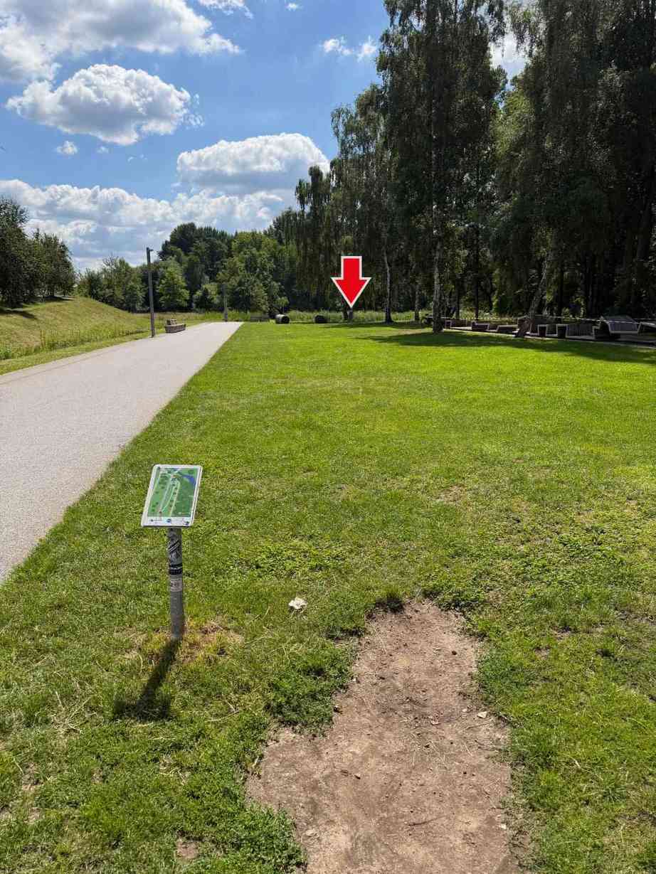 Hole 1 – Wilhelmsburg